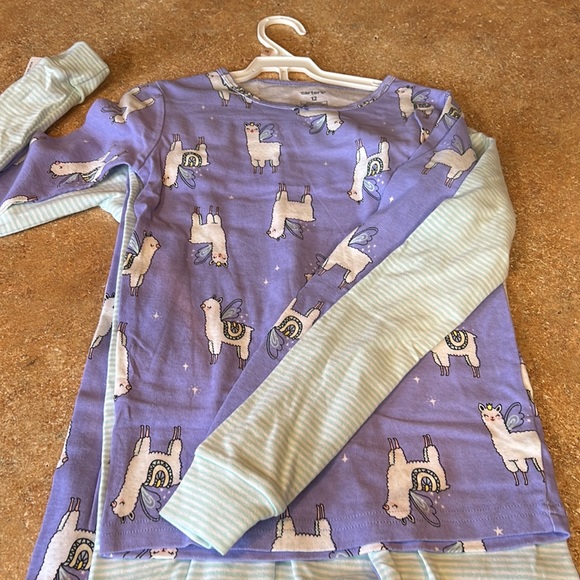 2 Carters pajamas NWT - girls - 12 - Picture 3 of 4